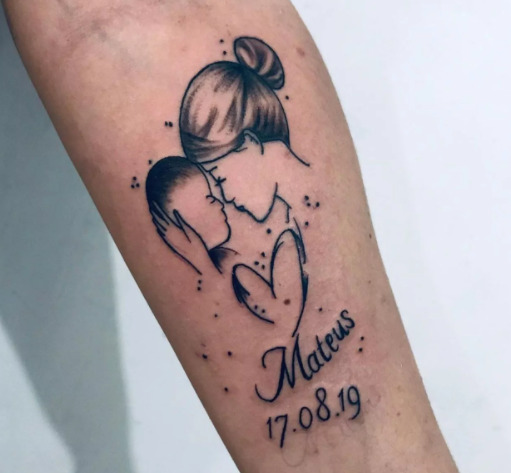 tattoo de mãe e filho