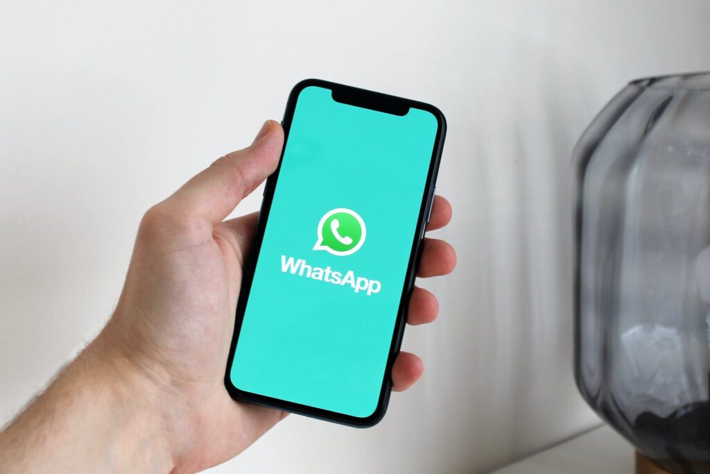 40 brincadeiras para status WhatsApp perguntas e respostas